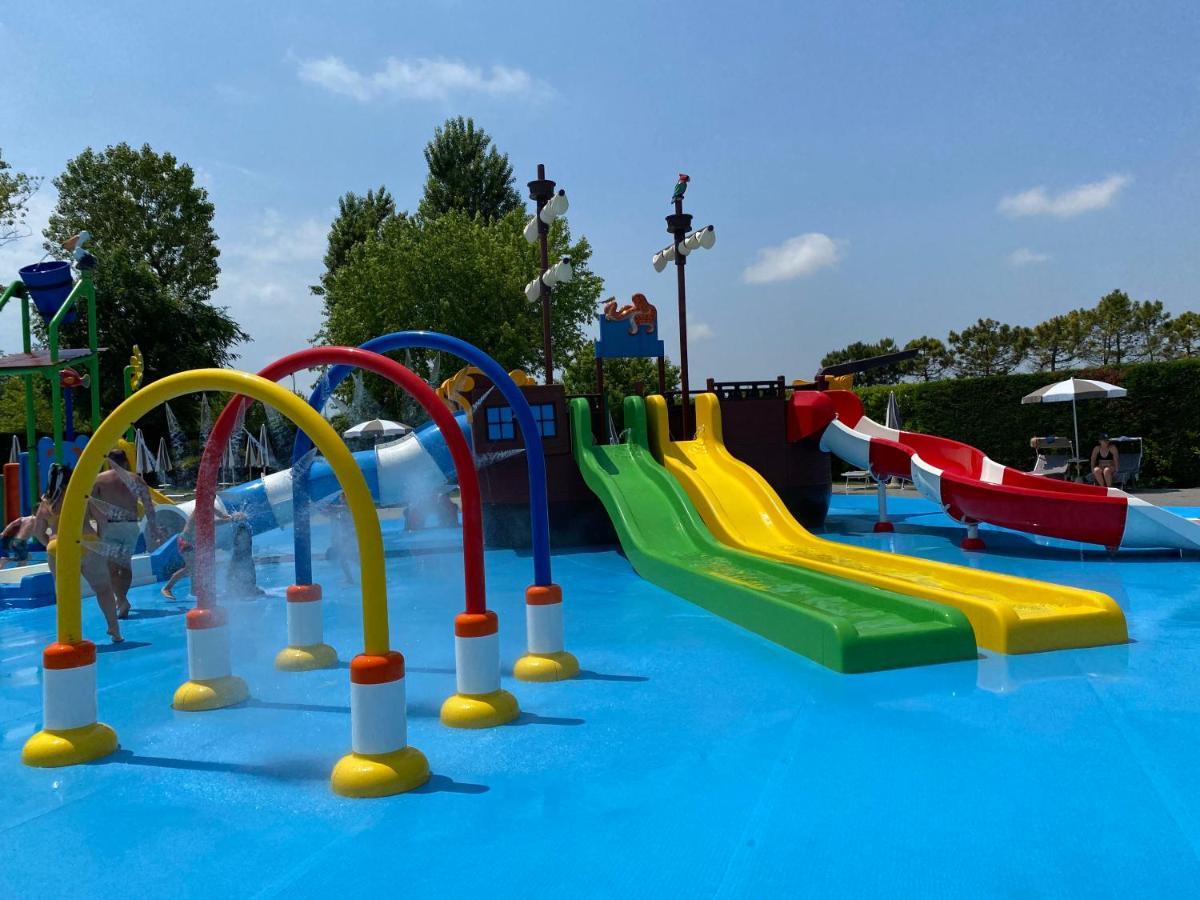 Volare Camp In Villaggio San Francesco Duna Verde Luaran gambar