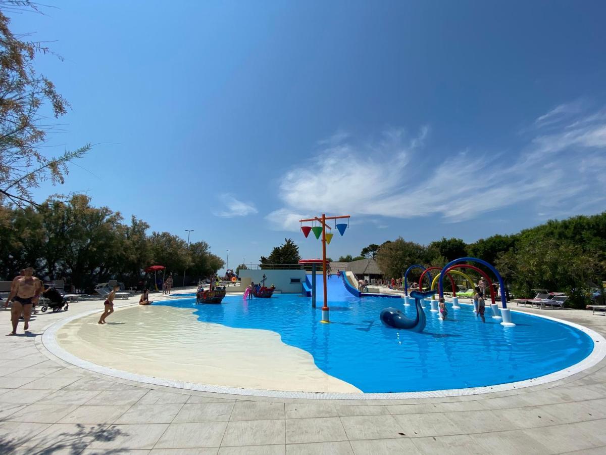 Volare Camp In Villaggio San Francesco Duna Verde Luaran gambar
